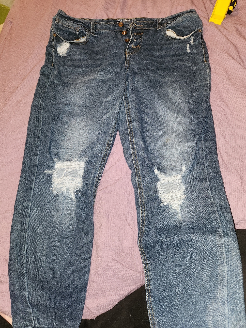 NOBO Women's Distressed Skinny Jeans in Dark Blue